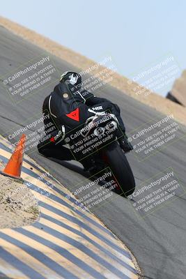 media/Mar-13-2022-SoCal Trackdays (Sun) [[112cf61d7e]]/Turn 10 Backside (105pm)/